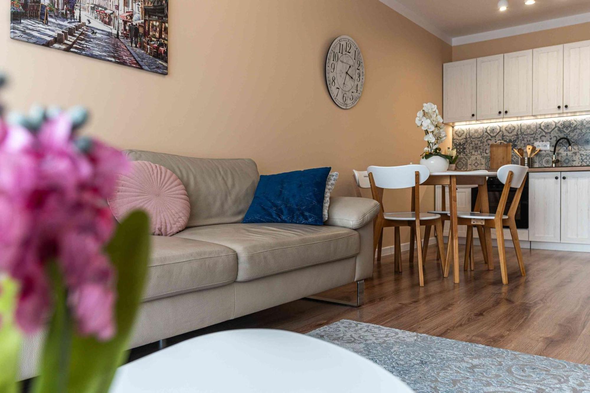 Nowy Apartament - Bulwary Nad Sola - 52M2 ออชเวียนชิม ภายนอก รูปภาพ